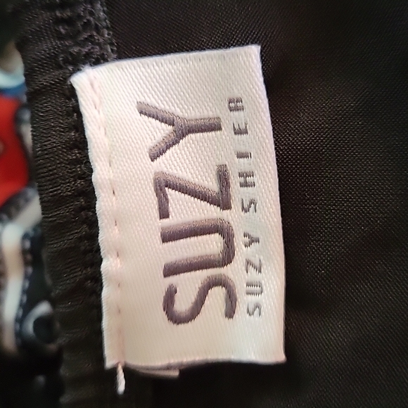 Suzy Shier Dress XS Floral Black Red White Red - Picture 8 of 9